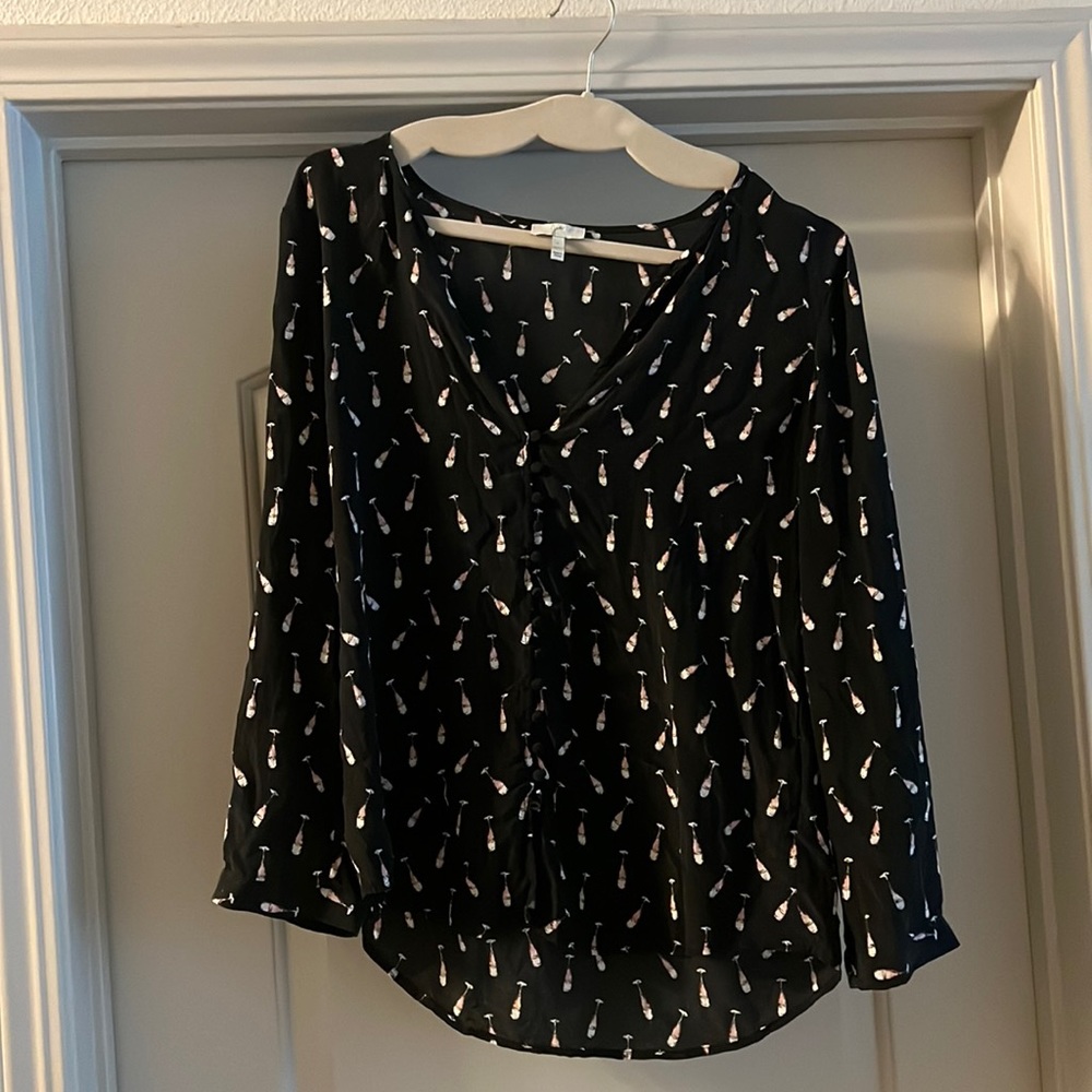 Women’s Blouse - Great Condition